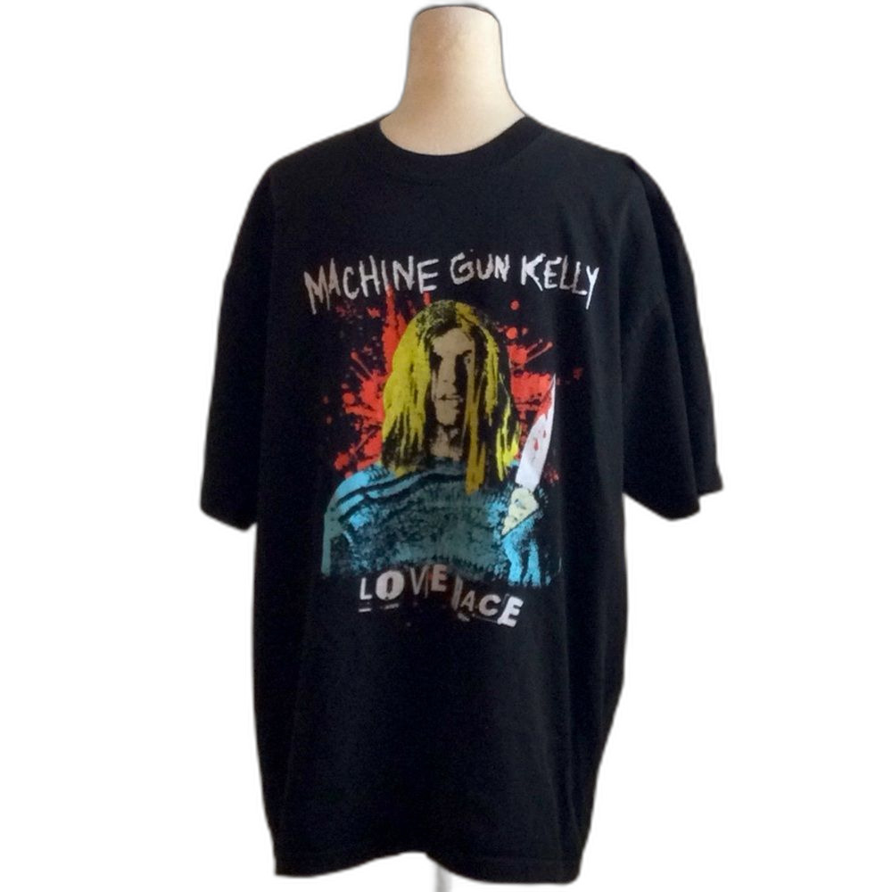 Machine Gun Kelly “Love Race” Men’s Heavyweight Graphic T-Shirt. Size 2XL